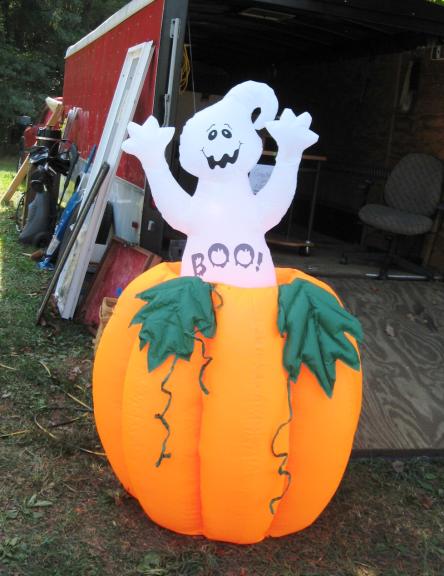 Auraria Community Garage Yard Sale - Rain or Shine