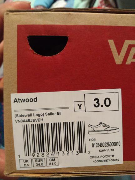 NIB Vans Classic