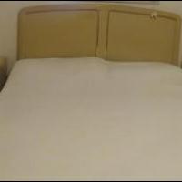 Vintage Lane 6 pce lacquered Bedroom Suite for sale in Oak Hill FL by Garage Sale Showcase member 171drdick, posted 02/08/2021