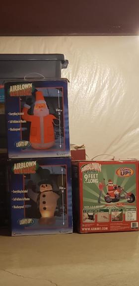 Christmas 8ft Inflatables for sale in Mchenry IL