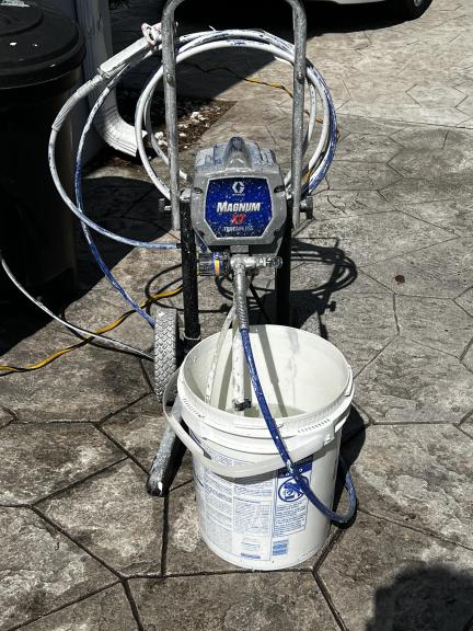 Magnum X7 Airless paint sprayer for sale in Port Saint Lucie FL