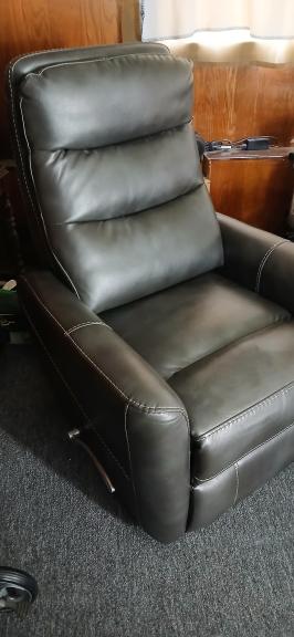 Recliner for sale in Russell PA