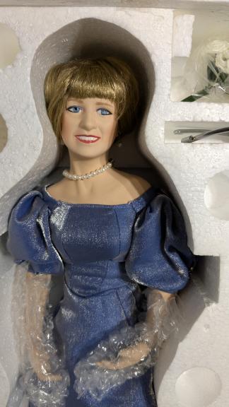 Princess Diana Queen Of Hearts for sale in Cleveland OH