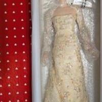 Daphne #404/500 for sale in Cleveland OH by Garage Sale Showcase member LizzyE, posted 03/28/2025