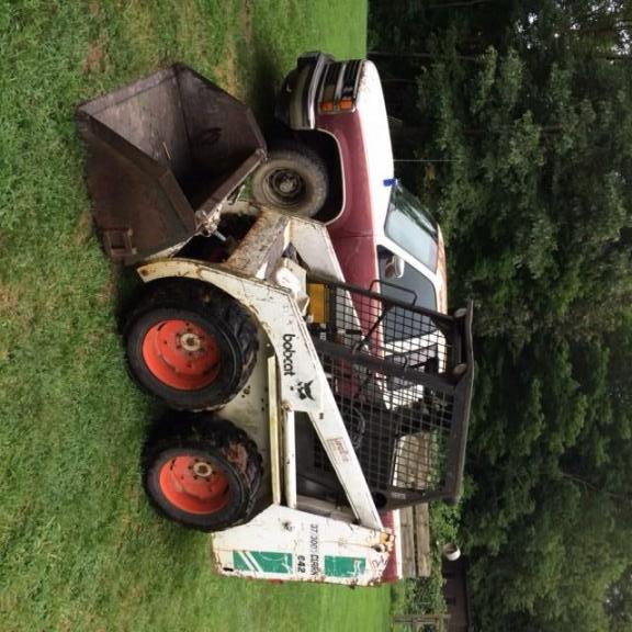 642 Bobcat (gas, 1.9 Ford, 2436 hours, well maintained)) for sale in Newport VA